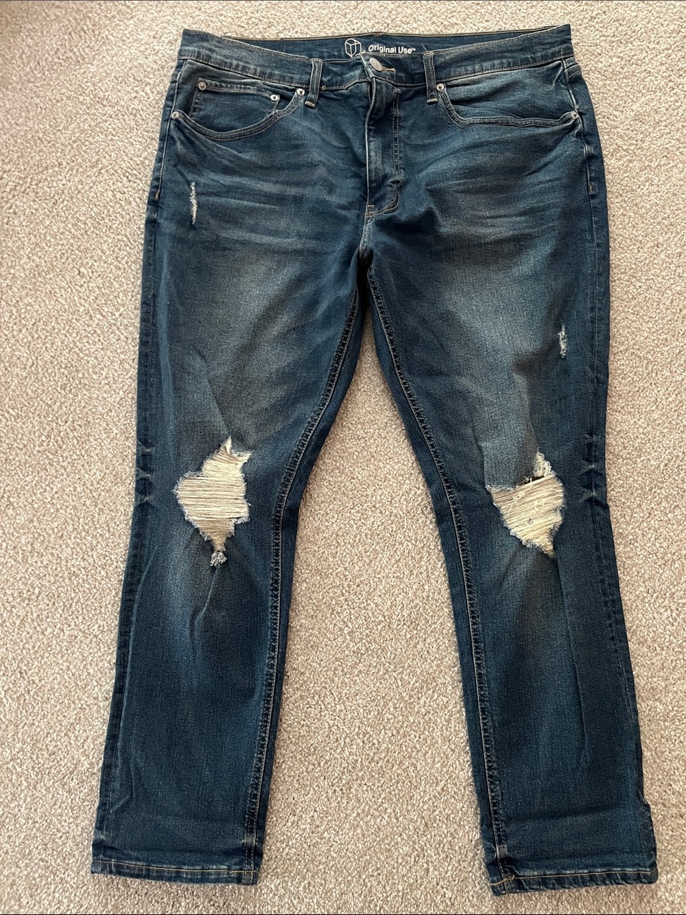 Original Use Dark Blue Distressed Men’s Jeans size 36x30 excellent condition